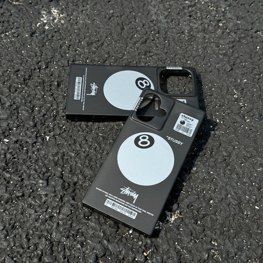 Eightball Black & White Streetwear Magsafe iPhone Case