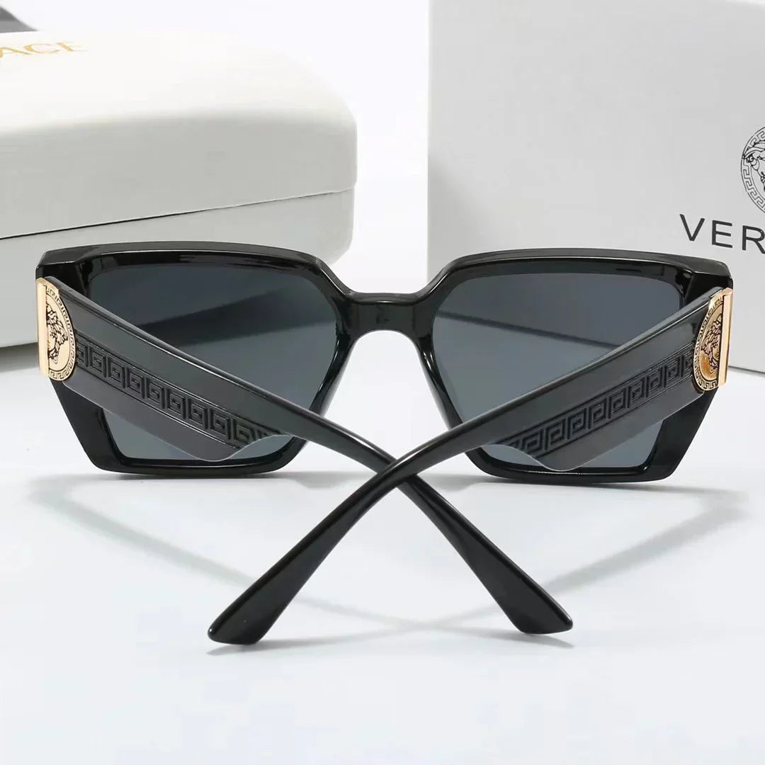 Simple Square Frame Sunglasses 3779