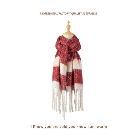 Warmth Without the Bulk — Your Everyday Mohair Winter Scarf