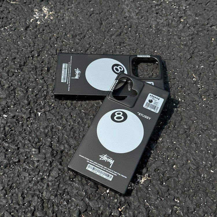Eightball Black & White  Streetwear Magsafe iPhone Case