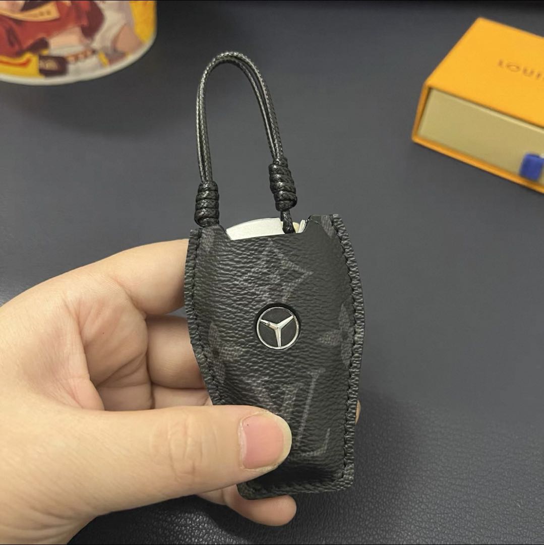 Luxury Leather Smart Key Cover – Designed for Audi, BMW, Benz & VW 🚗✨