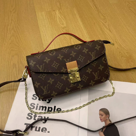 Vintage Lock Chain Shoulder Bag – Classic Monogram Design