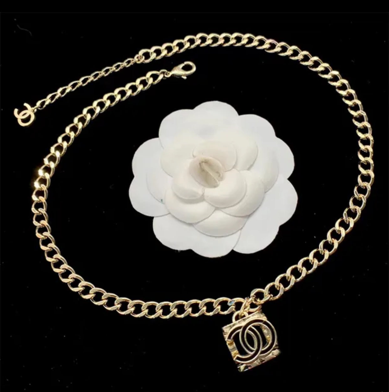 Pendant Necklace luxury brand CC