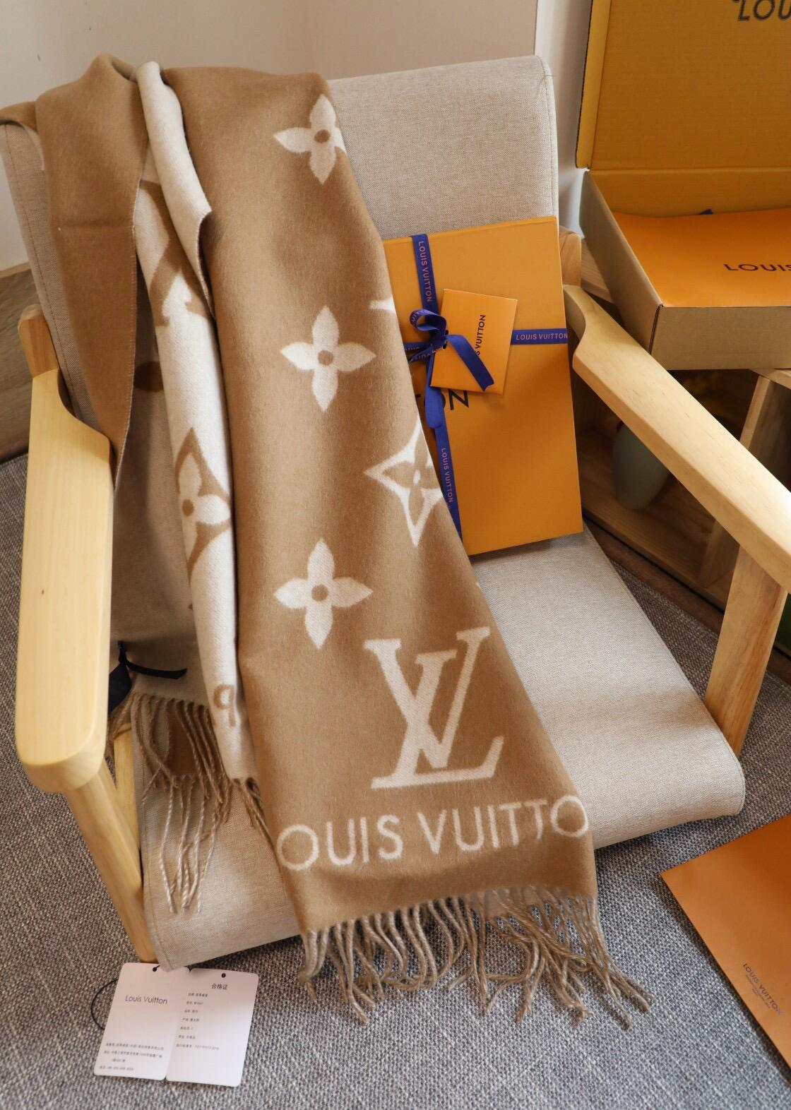 Brown tone full print texture knitted scarf, retro style gift box shawl