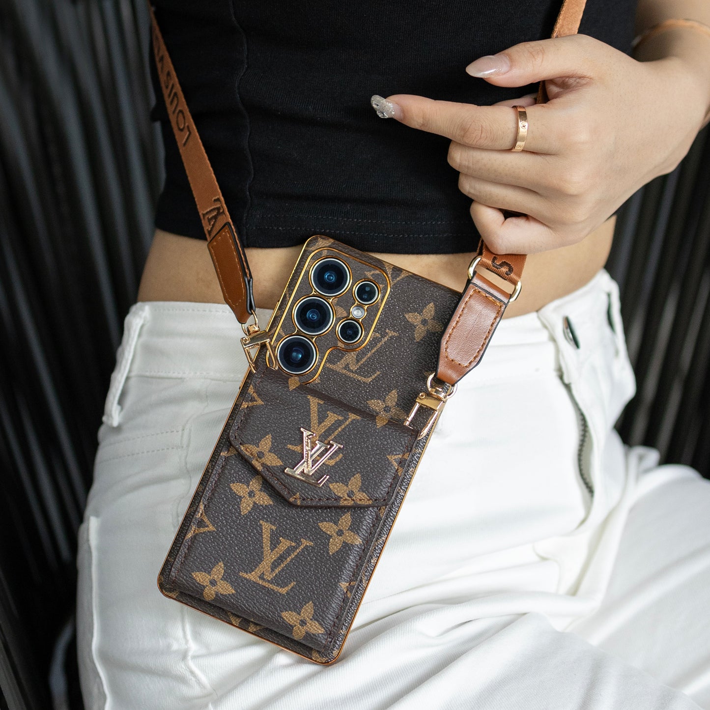 Lou Classic Leather Samsung Case With Card Wallet And Strap