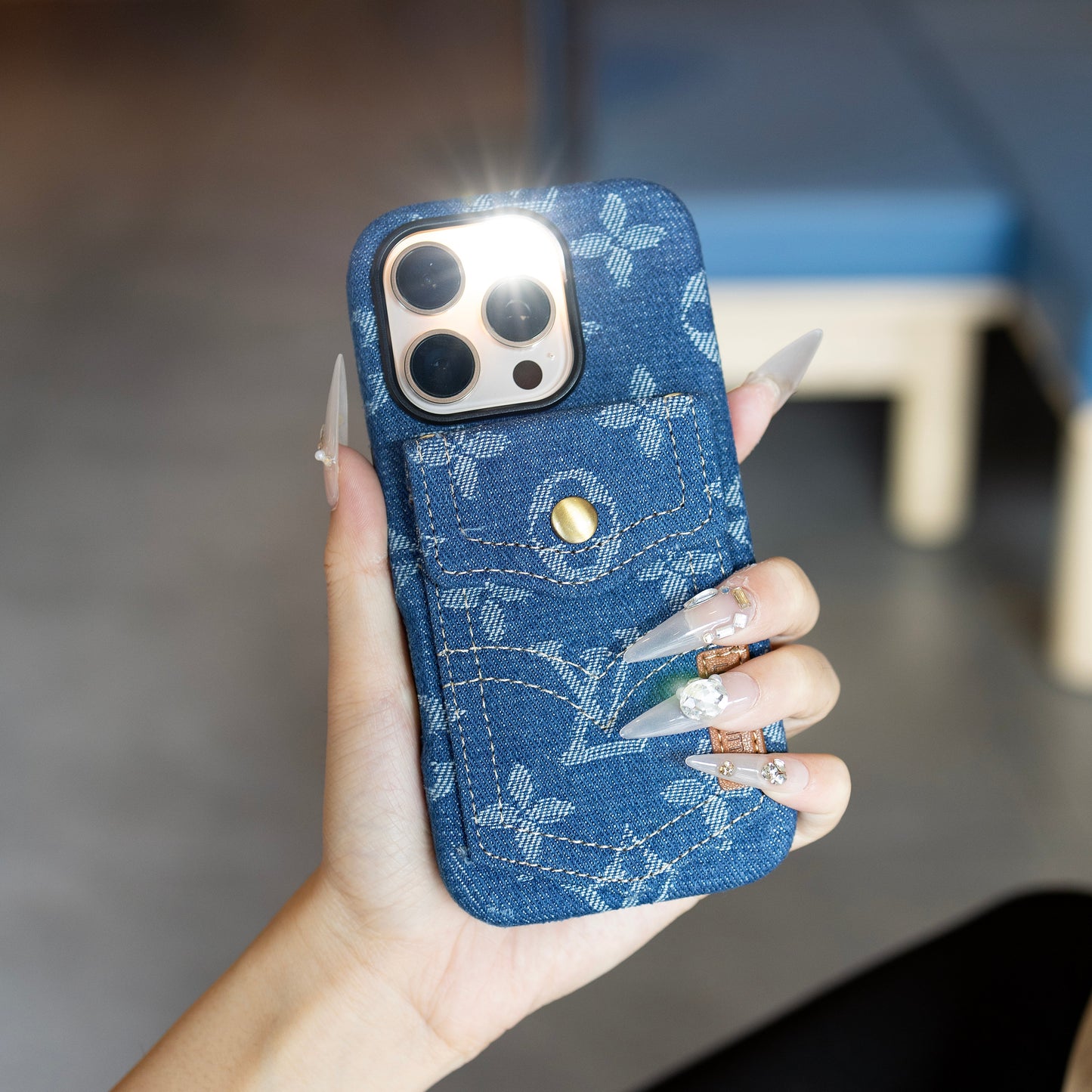 New Classic Luxury  Holder Phone Case 02