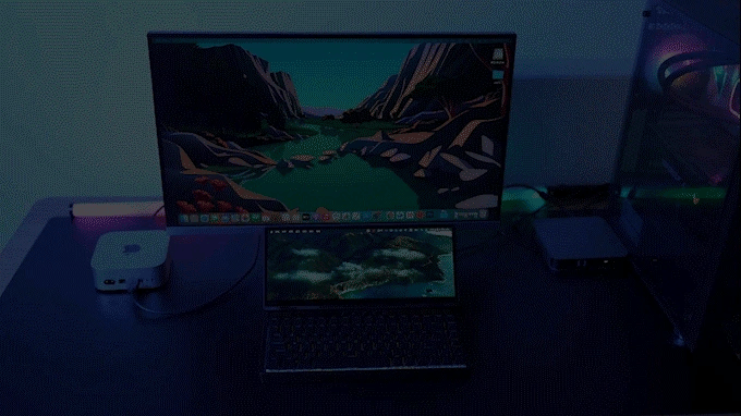 Welder: Folding Mechanical Keyboard With Smart Touch Screen