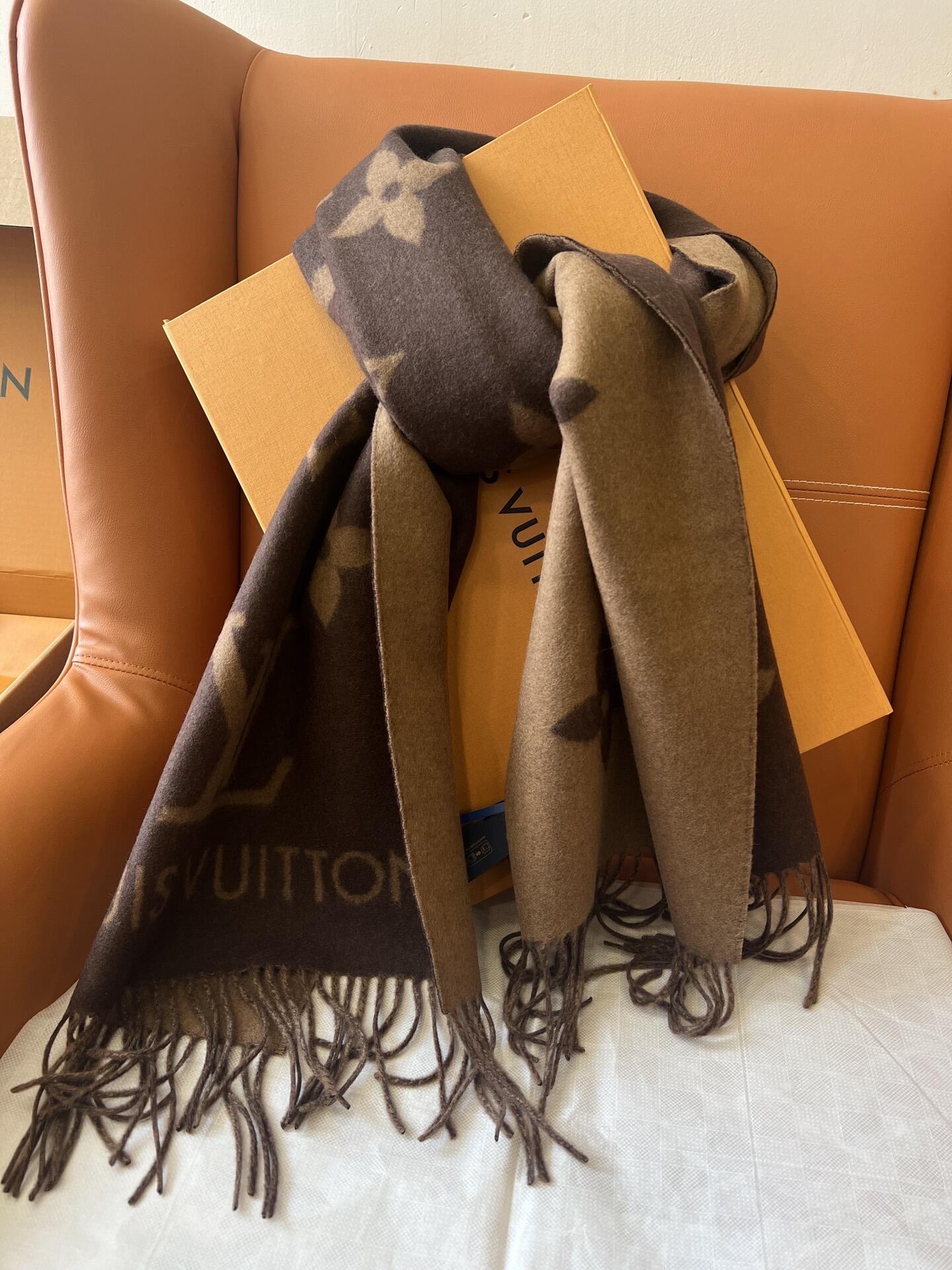 Brown tone full print texture knitted scarf, retro style gift box shawl