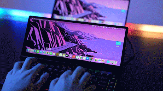 Welder: Folding Mechanical Keyboard With Smart Touch Screen