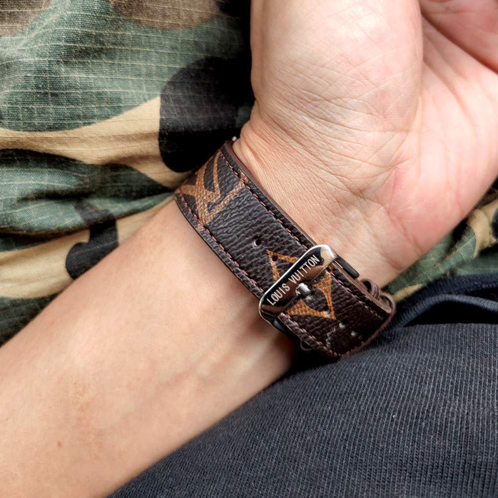 CLASSIC BROWN  LUXURY STRAP FOR APPLE WATCH BANDS